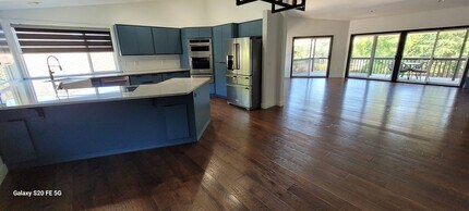 4325 Jennie Way in Medford, OR - Building Photo - Building Photo