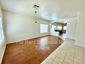 44038 Granite Dr in Maricopa, AZ - Building Photo - Building Photo