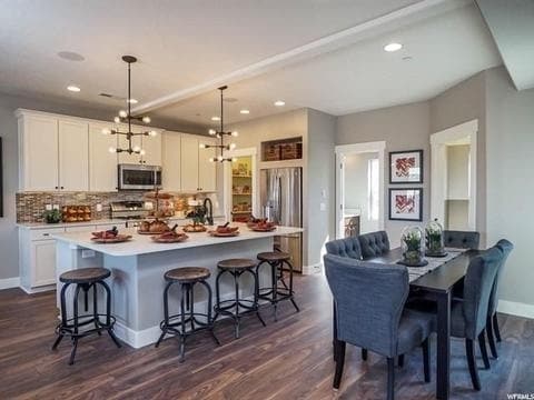 12 S Rio Grand Ave in Farmington, UT - Building Photo - Building Photo