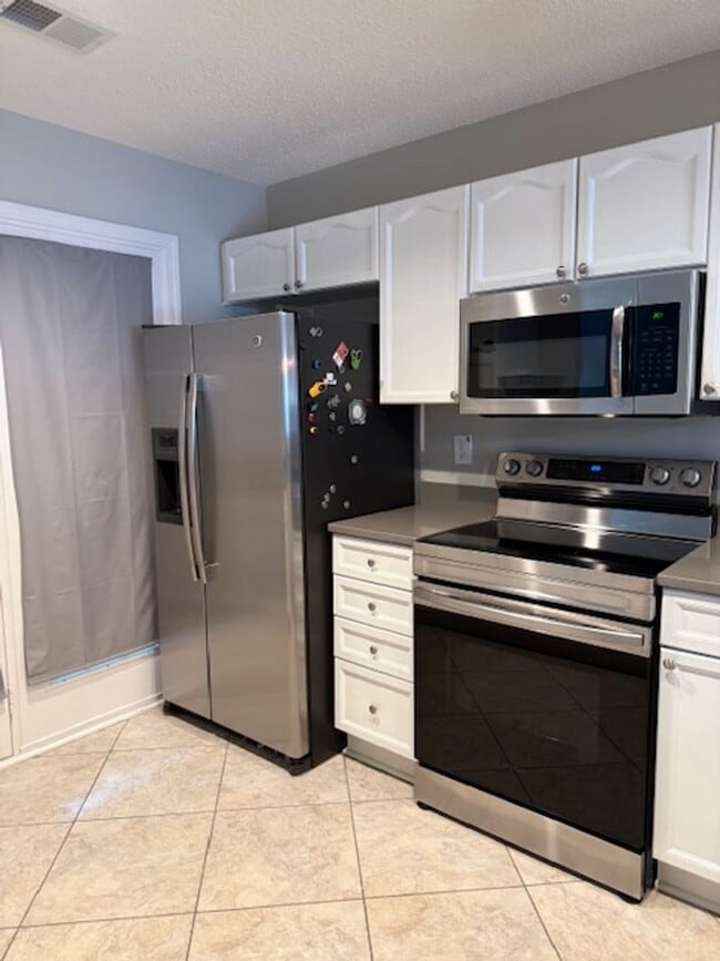 59 Portrait Ln in Pawleys Island, SC - Building Photo - Building Photo