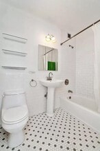 504 W 136th St in New York, NY - Building Photo - Building Photo