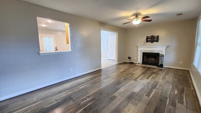 4005 Keaton Ct in Chesapeake, VA - Building Photo - Building Photo