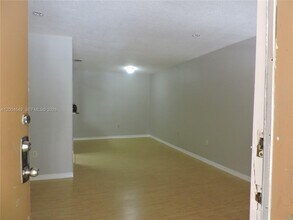 12960 SW 66th Ln in Miami, FL - Building Photo - Building Photo