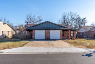 6824-6826 Jackson St in Fort Smith, AR - Building Photo