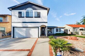 6257 Bluebell Ave in Los Angeles, CA - Building Photo - Building Photo