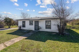 1924 Irma St in Fort Worth, TX - Building Photo - Building Photo