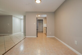 5577 89th Ave in Pinellas Park, FL - Building Photo - Building Photo