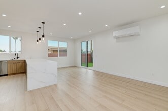 5142 Los Robles Dr in Carlsbad, CA - Building Photo - Building Photo