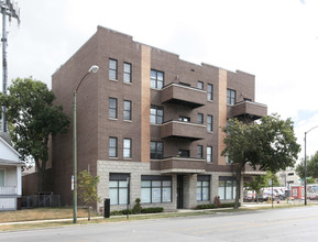 2338 W MORSE in Chicago, IL - Building Photo - Building Photo