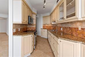 3673 Yacht Club Dr in Aventura, FL - Building Photo - Building Photo