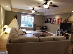 6729 Great Water Dr in Flowery Branch, GA - Building Photo - Building Photo