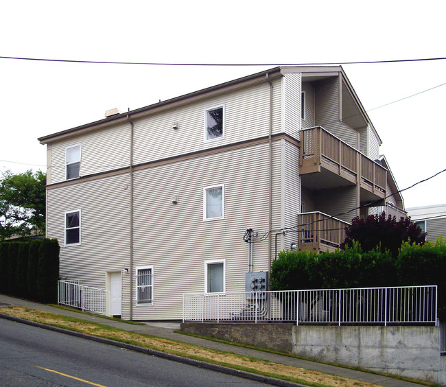 202 23rd Ave E in Seattle, WA - Foto de edificio - Building Photo