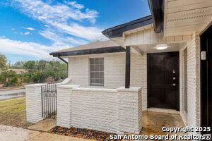 3400 Quakertown Dr in San Antonio, TX - Foto de edificio - Building Photo