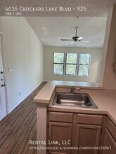 4036 Crockers Lake Blvd in Sarasota, FL - Building Photo - Building Photo