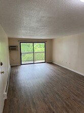 655 Talcottville Rd, Unit 97 in Vernon, CT - Building Photo - Building Photo