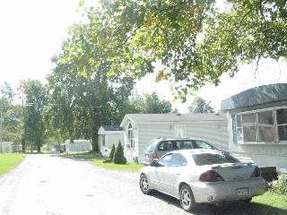 9445 Sunshine Ln in Wattsburg, PA - Building Photo