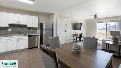 5145 Rawhide St in Las Vegas, NV - Foto de edificio - Building Photo