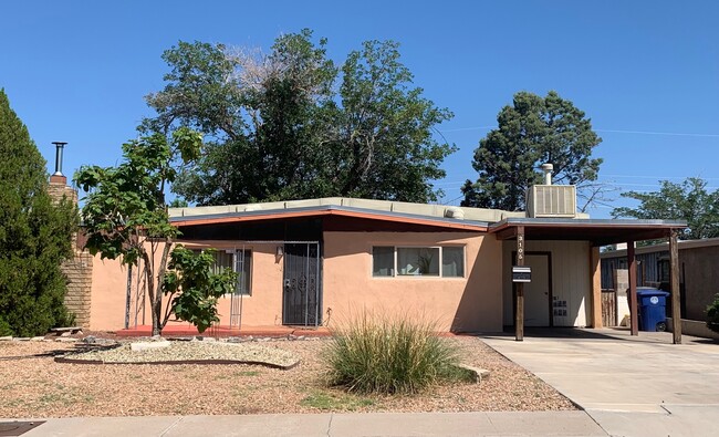 property at 3105 Valverde Dr NE