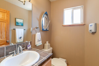 552 Sunderland Ct in Lake Arrowhead, CA - Building Photo - Building Photo