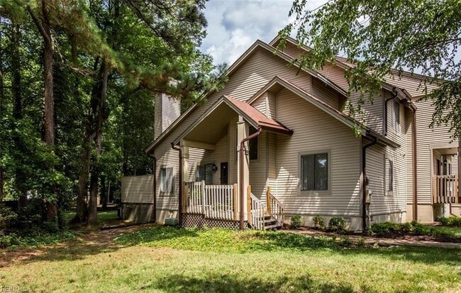 property at 124 Inland View Dr