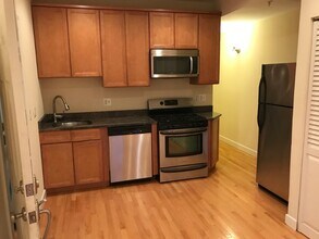3227 11th St NW-Unit -3C in Washington, DC - Building Photo - Building Photo