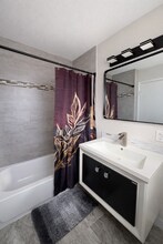 1595 Palma Vista Ave in Las Vegas, NV - Building Photo - Building Photo