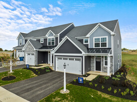 River Ridge Townhomes in Wrightsville, PA - Building Photo