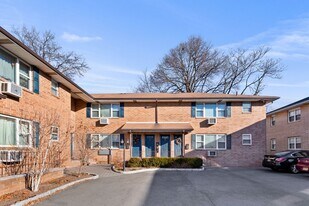 139 Royal in Hawthorne, NJ - Building Photo