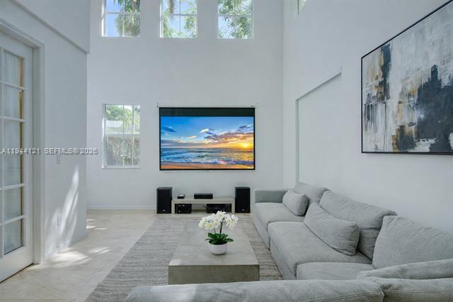 4867 Ponce de Leon Blvd in Coral Gables, FL - Building Photo - Building Photo