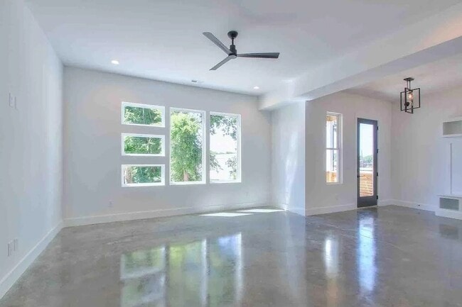 1808 16th Ave N in Nashville, TN - Building Photo - Building Photo