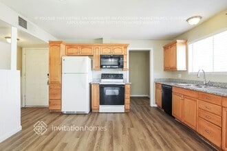 8615 N 36th Ave in Phoenix, AZ - Building Photo - Building Photo