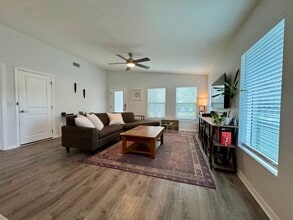 743 64th Ave N in St. Petersburg, FL - Building Photo - Building Photo