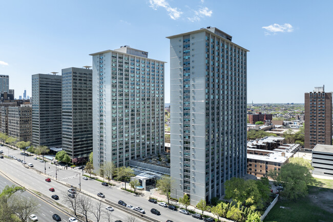 3600 N Lake Shore Dr in Chicago, IL - Foto de edificio - Building Photo