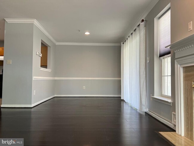 13001 Bridger Dr in Germantown, MD - Building Photo - Building Photo