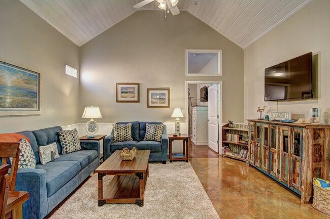 2211 TX-361 in Port Aransas, TX - Foto de edificio - Building Photo