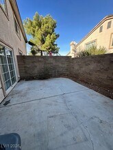 1620 Coal Valley Dr in Henderson, NV - Building Photo - Building Photo