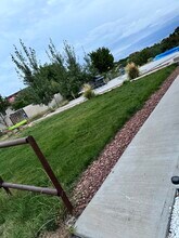 36 Calle Enrique in Santa Fe, NM - Foto de edificio - Building Photo