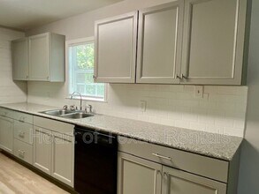 3600 Maple Ave in Waco, TX - Building Photo - Building Photo