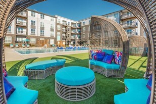 Blu At Northline Apartments