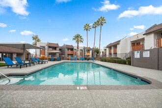 Sierra Pines in Phoenix, AZ - Building Photo - Building Photo