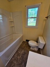 203 Brinkley Pl in High Point, NC - Building Photo - Building Photo