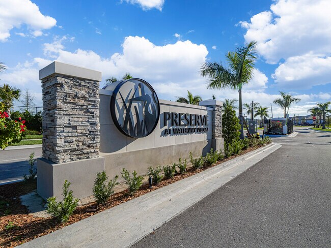 3842 White Alder Wy in Vero Beach, FL - Building Photo - Building Photo