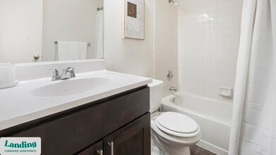 121 S Fremont Ave, Unit 222 in Baltimore, MD - Building Photo - Building Photo