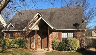 4704 Sams Pl in Jonesboro, AR - Building Photo