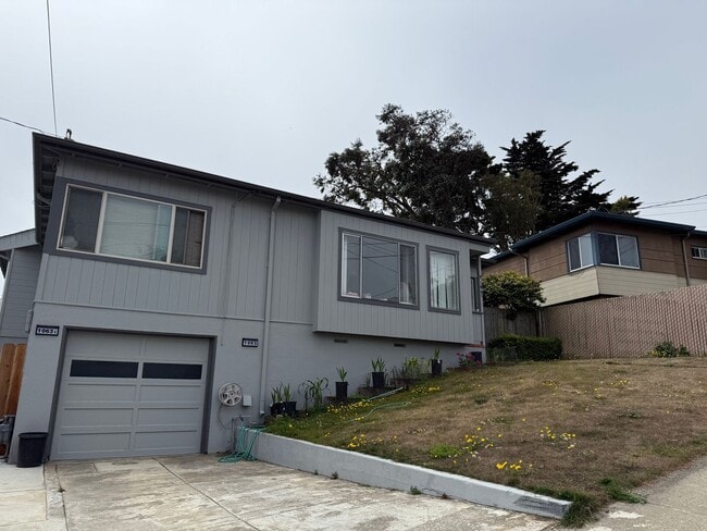 property at 1063 Gilman Dr