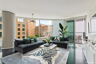338 Spear St, Unit 6D in San Francisco, CA - Building Photo - Building Photo