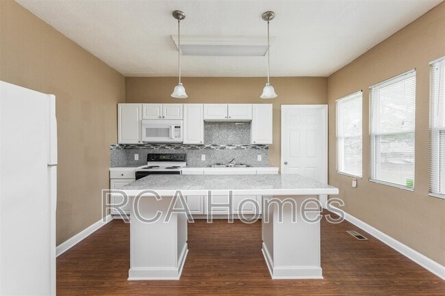 property at 3117 E Michigan St