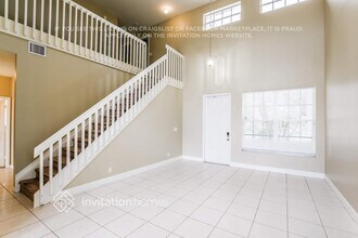 16256 NW 17th St in Pembroke Pines, FL - Foto de edificio - Building Photo