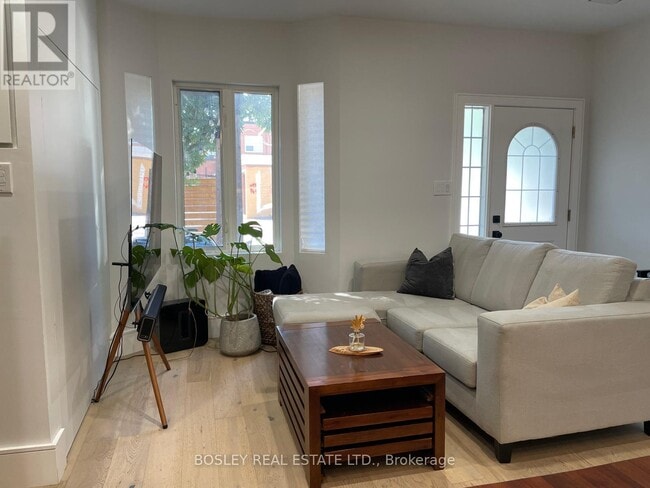property at 38 Jackson Pl