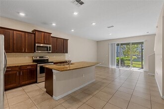 6517 Serenity Fall Ln in Sarasota, FL - Building Photo - Building Photo